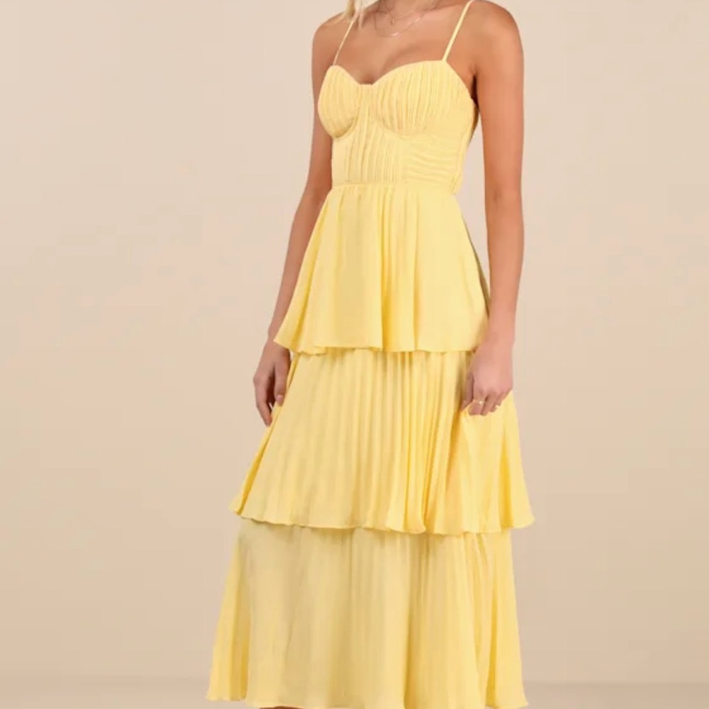 Lulu’s Cascading Crush Tiered Bustier Midi Dress